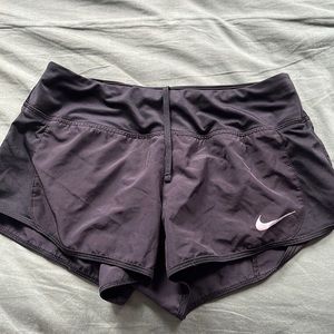 Nike drop-fit black running shorts size s